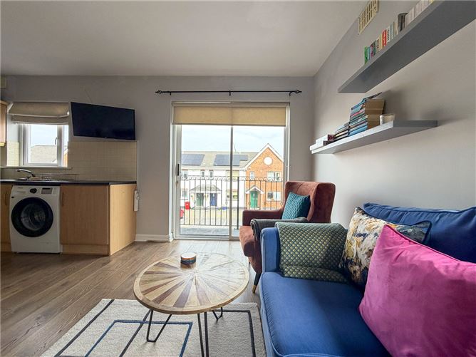 6 Lui Na Greine, Western Distributor Road, Knocknacarra, Galway