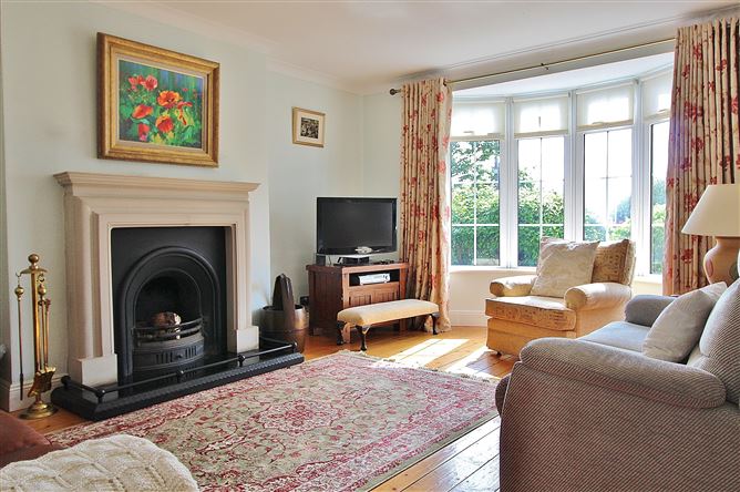 37 Strand Road, Portmarnock, County Dublin