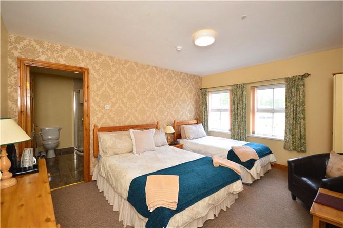 Teach Gleann Ceo, Main Street, Doochary, Co. Donegal