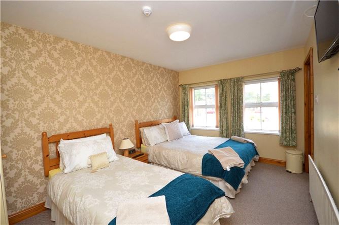 Teach Gleann Ceo, Main Street, Doochary, Co. Donegal