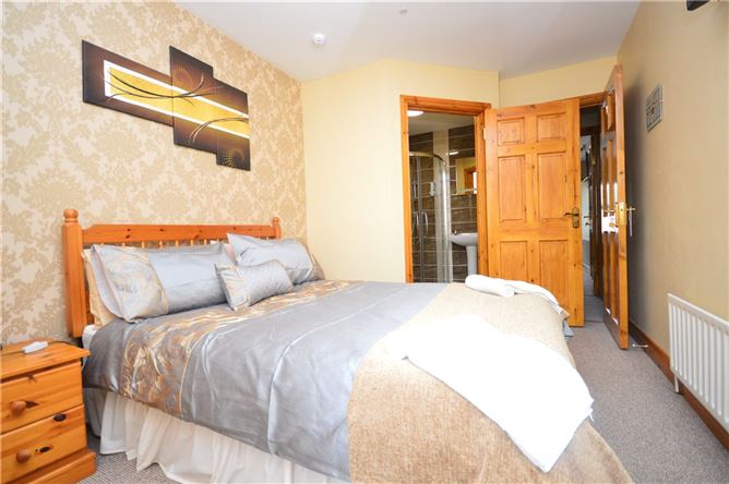 Teach Gleann Ceo, Main Street, Doochary, Co. Donegal