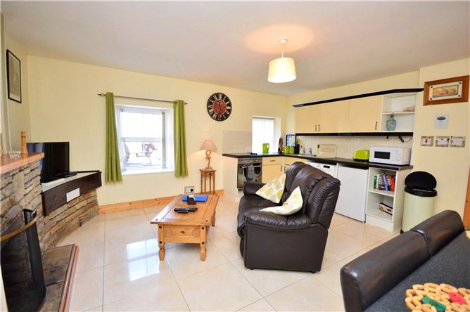 Teach Gleann Ceo, Main Street, Doochary, Co. Donegal