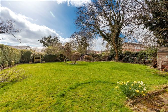 Villa Neuva, Main Street, Clonee, Co. Meath