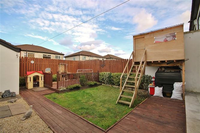 77 Forest Drive, Kingswood, Dublin 24