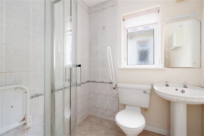 64 Templeroan Avenue, Knocklyon, Dublin 16