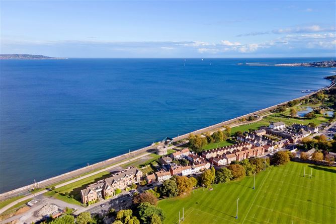 13 The Willows, Blackrock, Co. Dublin