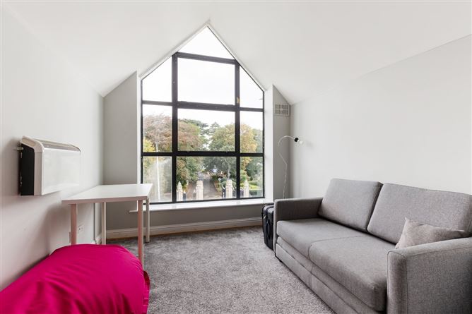 13 The Willows, Blackrock, Co. Dublin