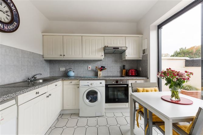 13 The Willows, Blackrock, Co. Dublin