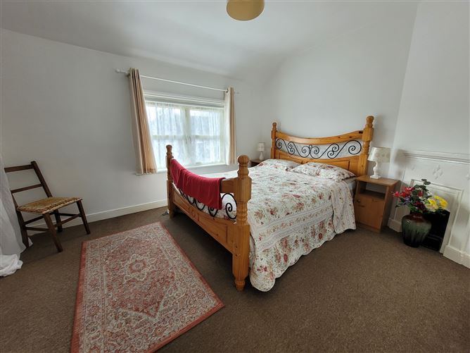 8 Creveen Terrace, Drogheda, Louth