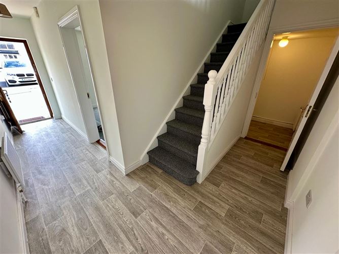 25 Cherrytree Park, Riverstown, Co. Sligo