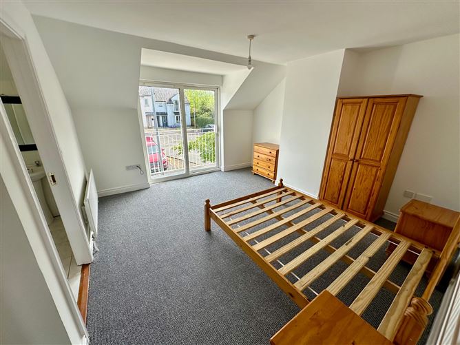 25 Cherrytree Park, Riverstown, Co. Sligo