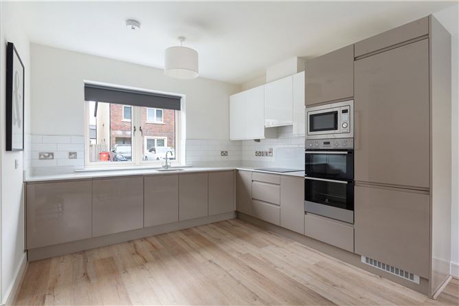 5 Shackleton Heath, Adamstown, Lucan, Co. Dublin