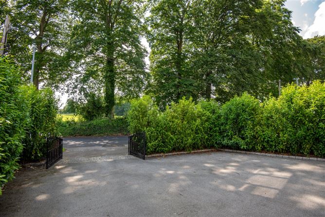4 Ballyowen Park, Ballyowen Lane, Lucan, County Dublin