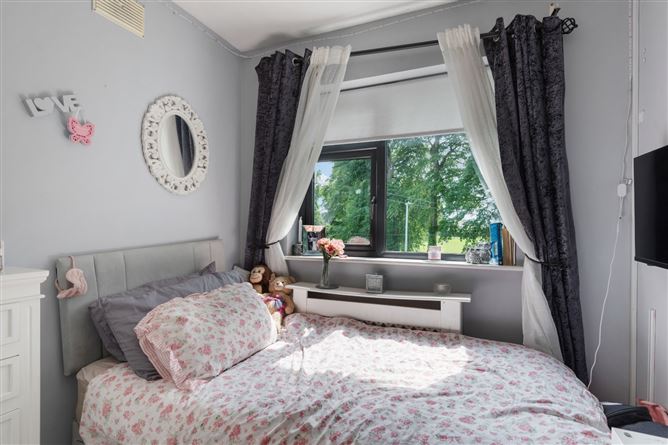 4 Ballyowen Park, Ballyowen Lane, Lucan, County Dublin