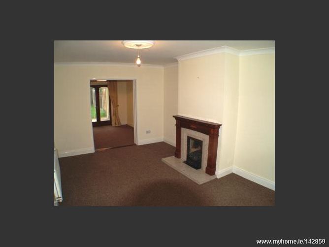 Photo 6 of 8 — 16 Esker Meadow Grove, Lucan, Co. Dublin