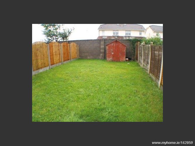 Photo 7 of 8 — 16 Esker Meadow Grove, Lucan, Co. Dublin