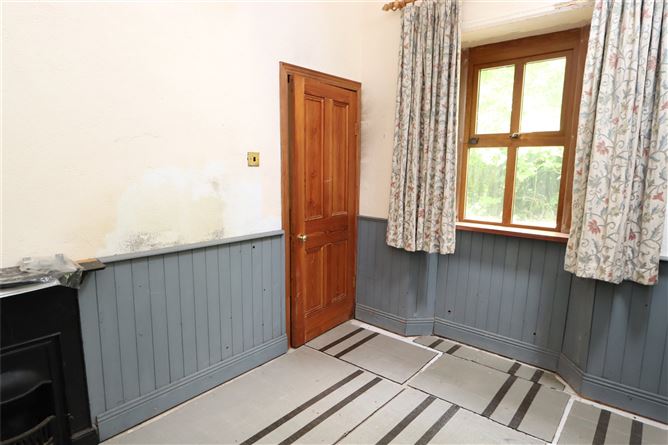 Middle Lodge, Solsborough, Enniscorthy, Co. Wexford.