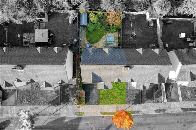 13 Druid Glen, White Linen Woods, Longford