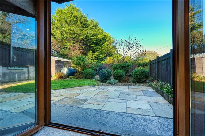 13 Druid Glen, White Linen Woods, Longford