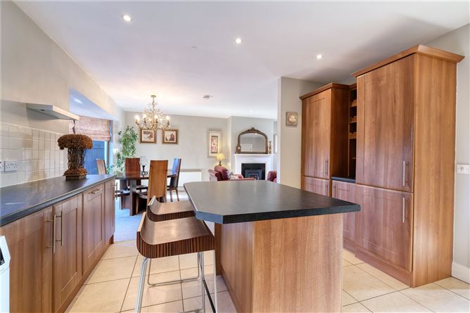 13 Druid Glen, White Linen Woods, Longford
