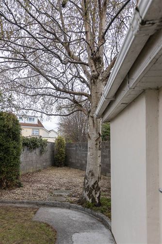 124 Kimmage Road West, Kimmage,   Dublin 12