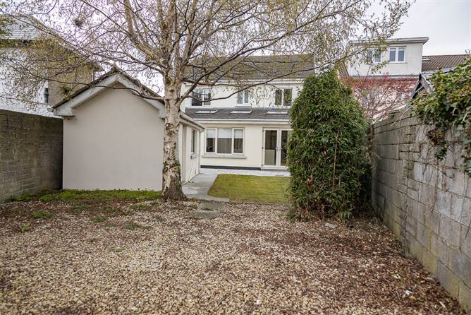 124 Kimmage Road West, Kimmage,   Dublin 12