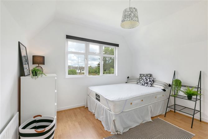 99 Hillcrest Drive, Lucan, Co. Dublin