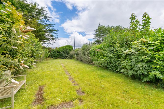99 Hillcrest Drive, Lucan, Co. Dublin