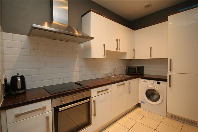11 Latchford Park, Castaheany, Clonee, Dublin 15