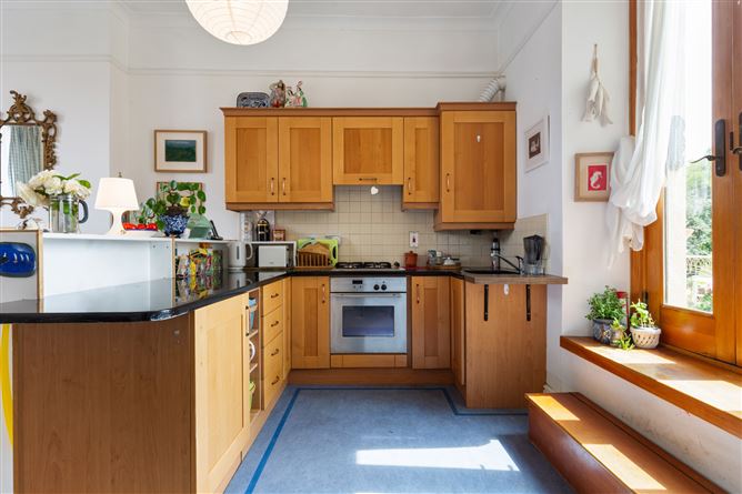Apt 6 Brighton House, Brighton Terrace, Sandycove Road, Sandycove