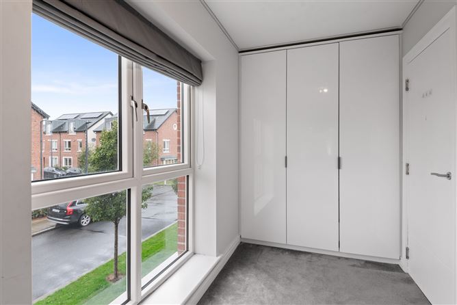 2 Parkside Crescent, Balgriffin,   Dublin 13