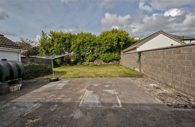 68 Silversprings, Dungarvan, Waterford