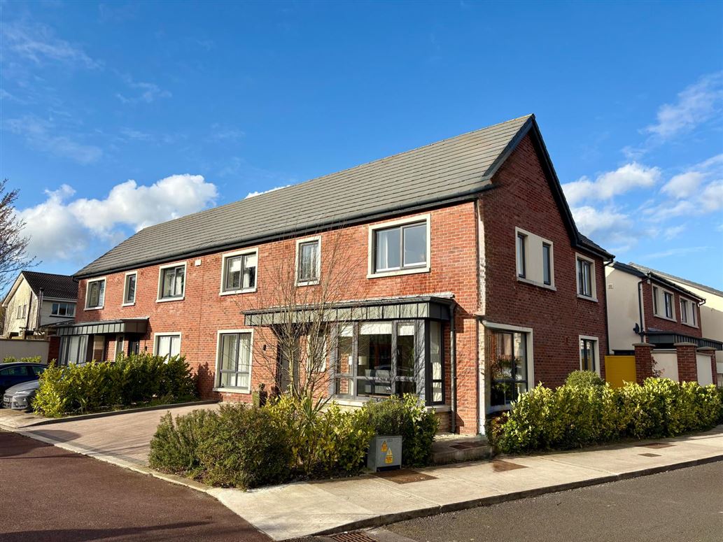 11 The Lawn, Barnhall Meadows, Leixlip, County Kildare