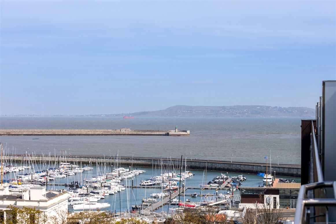 40 Harbour View, Harbour Square, Crofton Road, Dun Laoghaire