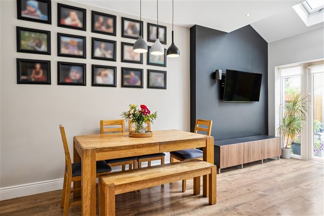 Photo 10 of 39 — 29 Dodderbrook Avenue, Ballycullen, Dublin 24
