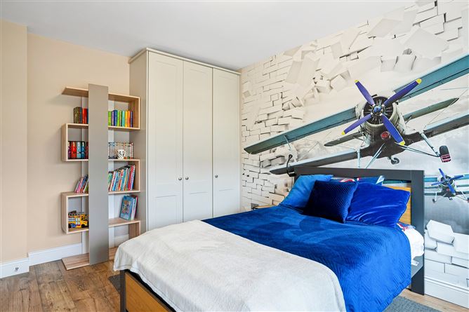 Photo 22 of 39 — 29 Dodderbrook Avenue, Ballycullen, Dublin 24