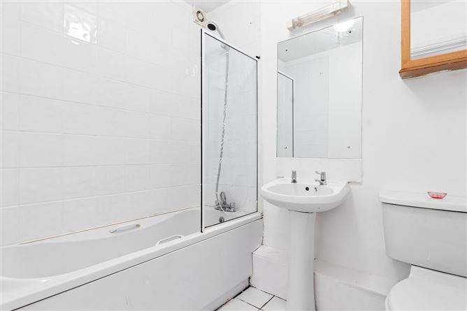 38 The Yeats, Gresham House, Cathal Brugha Street, Dublin 1