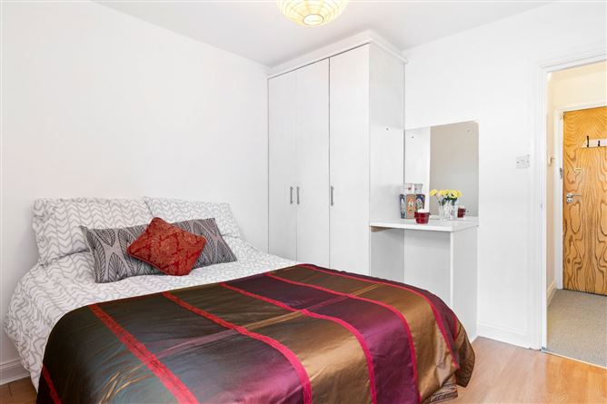 38 The Yeats, Gresham House, Cathal Brugha Street, Dublin 1