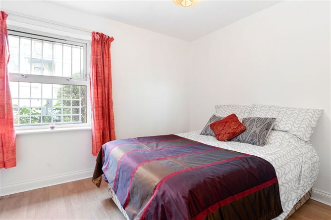 38 The Yeats, Gresham House, Cathal Brugha Street, Dublin 1