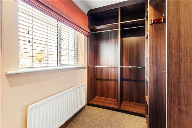 29a Foxhill Drive, Ayrfield, Dublin 13