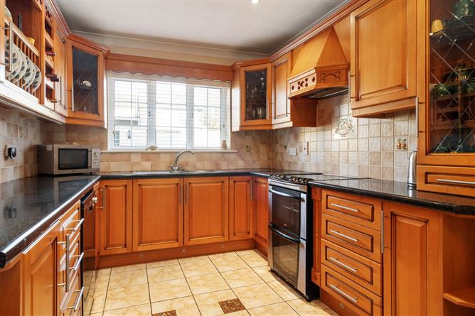 29a Foxhill Drive, Ayrfield, Dublin 13