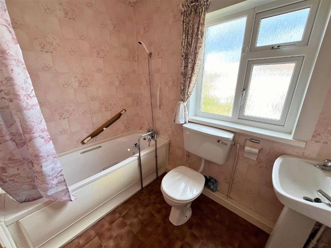 1 Abbey Court, Kill of the Grange, Monkstown, County Dublin