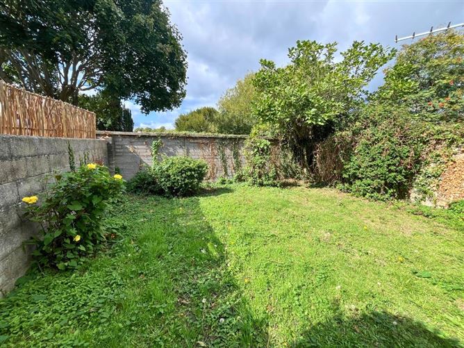 1 Abbey Court, Kill of the Grange, Monkstown, County Dublin