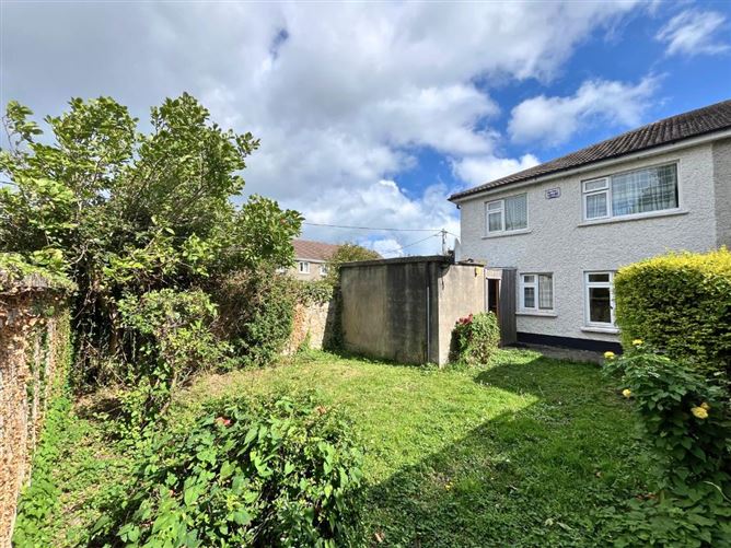 1 Abbey Court, Kill of the Grange, Monkstown, County Dublin