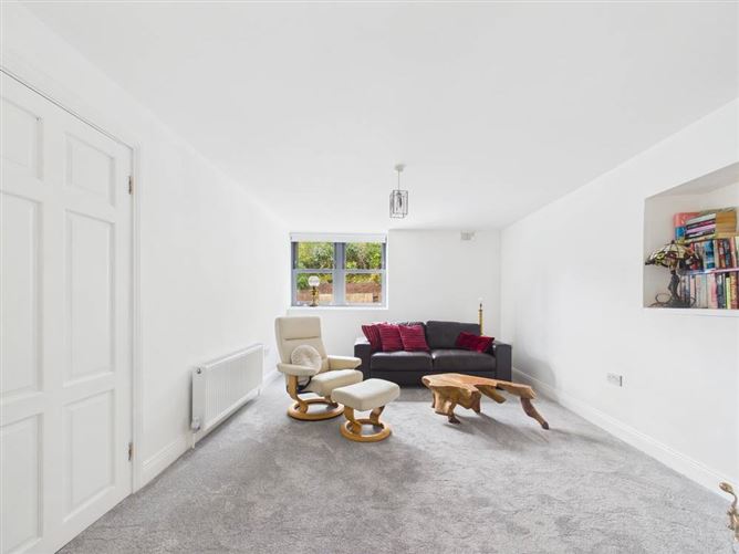 The Lodge, The Glen, Glenbrook, Cork