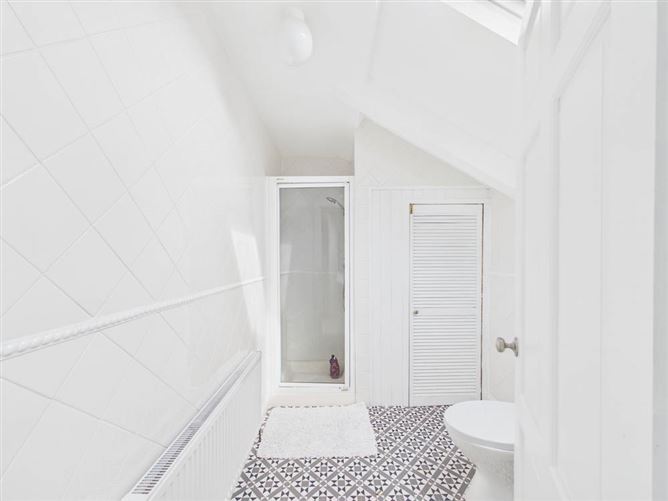 The Lodge, The Glen, Glenbrook, Cork