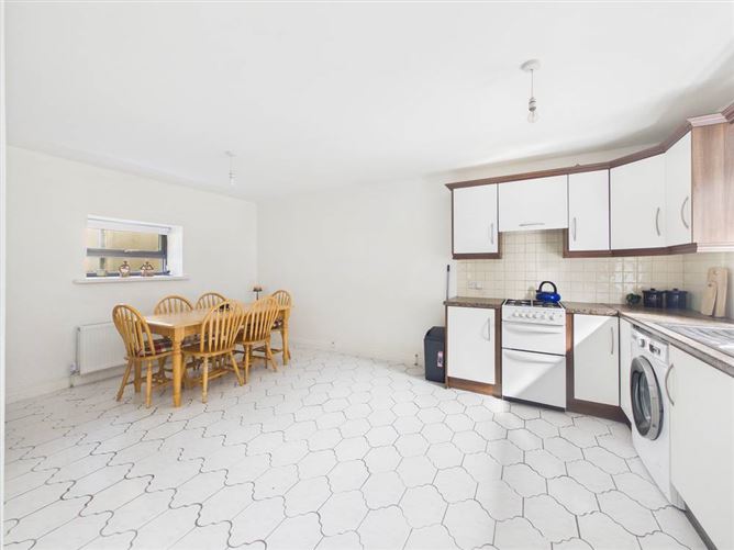 The Lodge, The Glen, Glenbrook, Cork