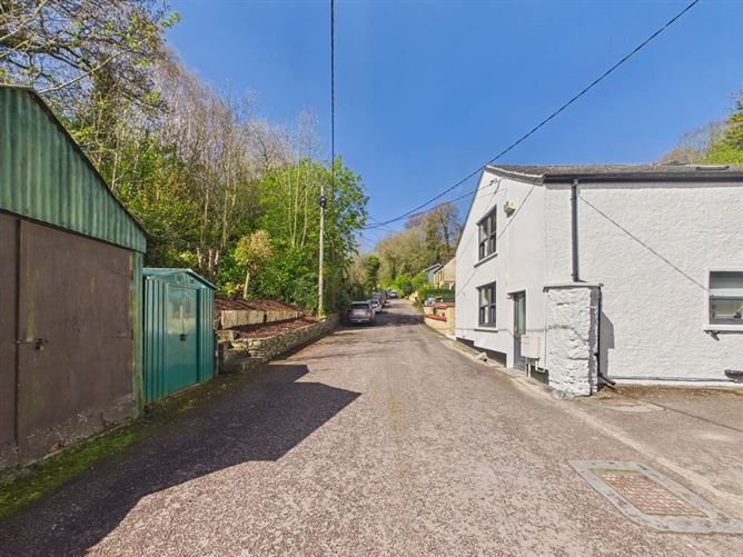 The Lodge, The Glen, Glenbrook, Cork