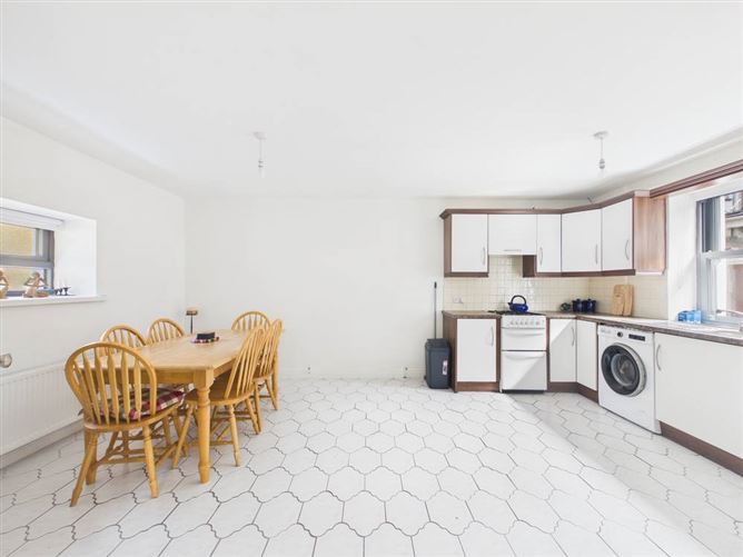 The Lodge, The Glen, Glenbrook, Cork