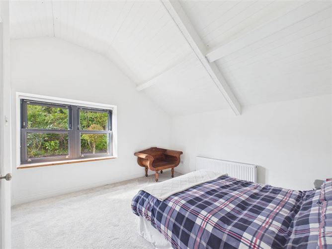 The Lodge, The Glen, Glenbrook, Cork